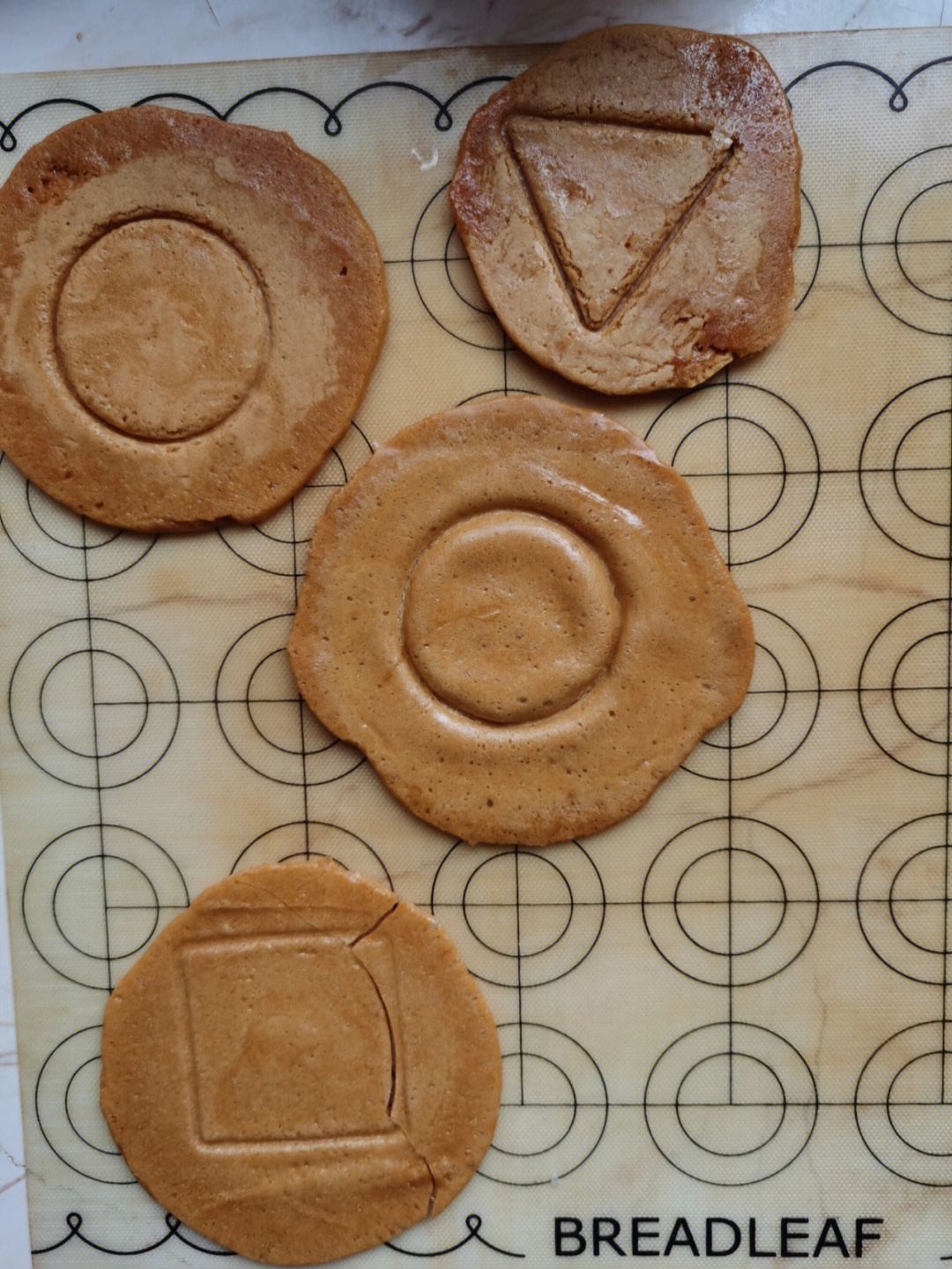 抠糖饼制作过程图片