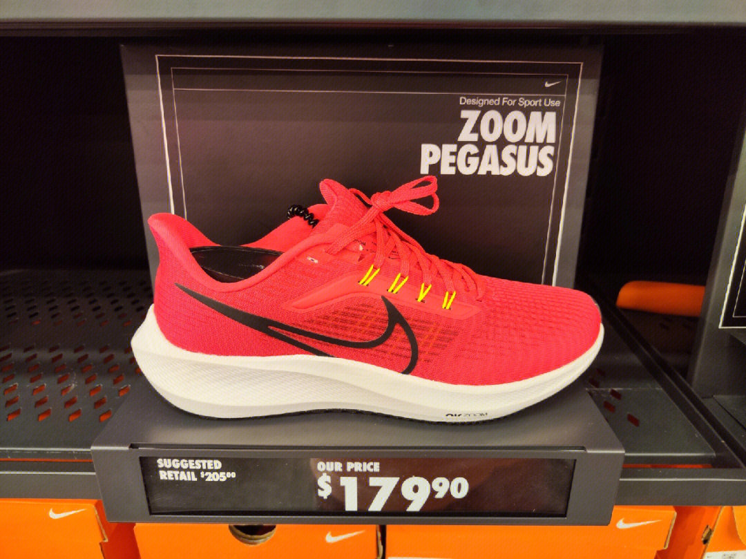 鞋pg6,这次又满心欢喜的腐败一双nike air zoom pegasus 39 红色款