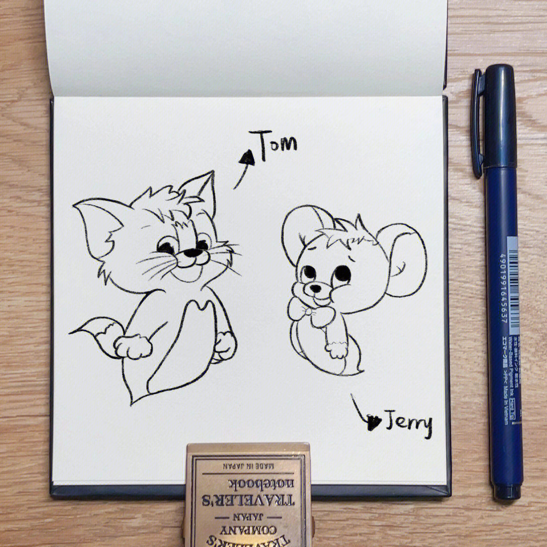猫和老鼠线稿简笔画
