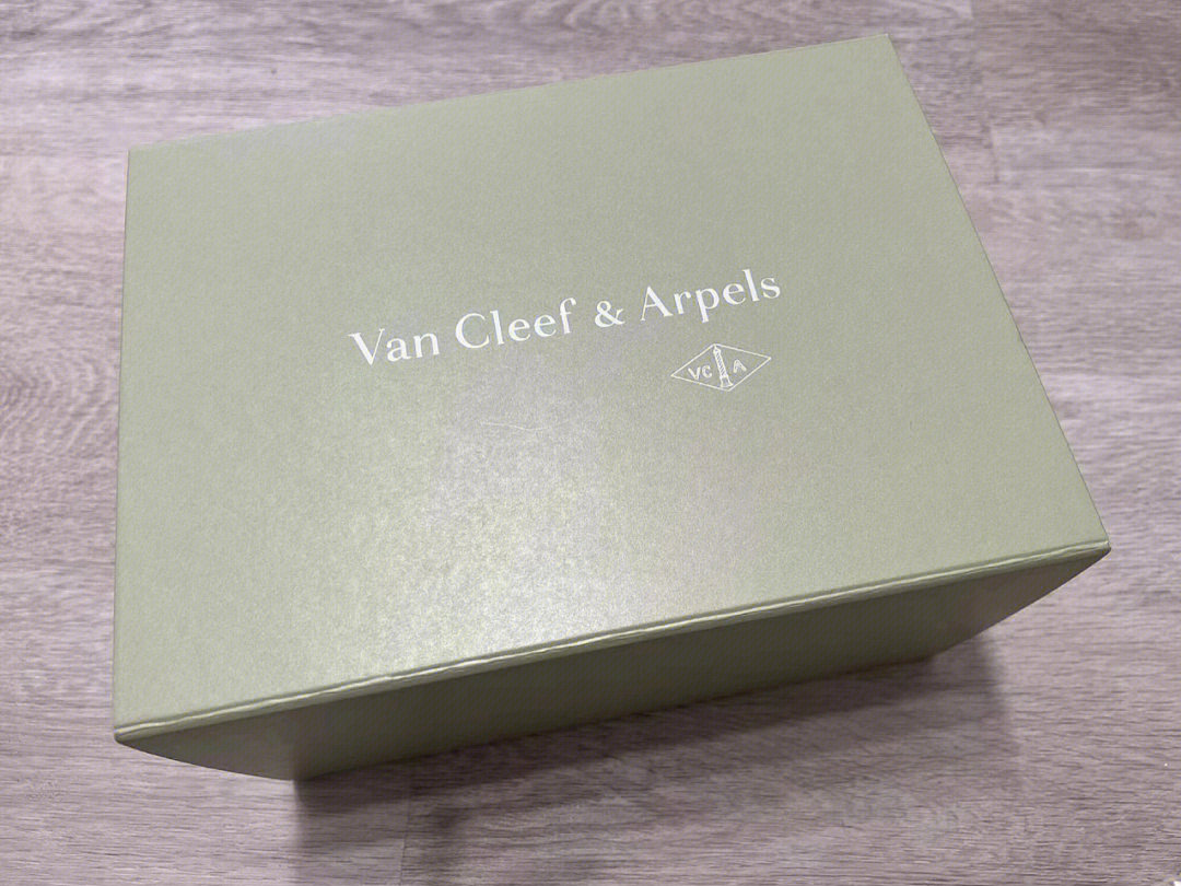 vancleefarpels梵克雅宝圣诞限定项链