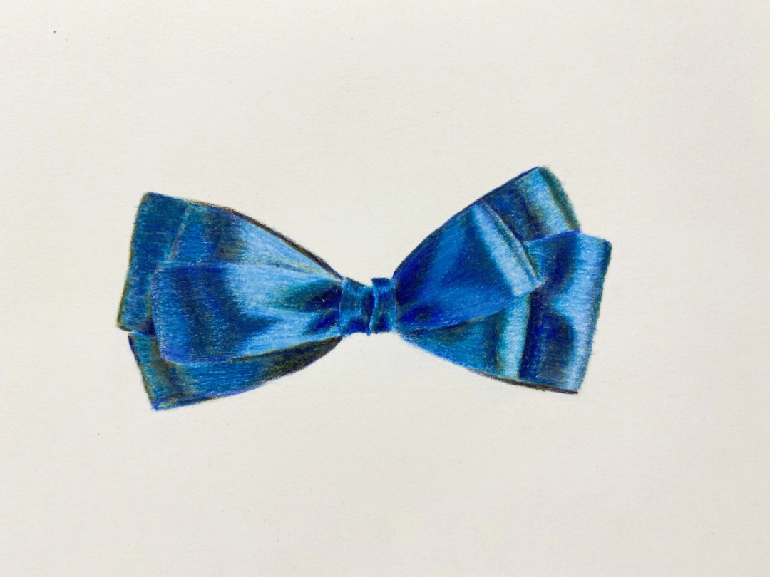 丝绸质感的蓝色蝴蝶结,我完全没画出质感来
