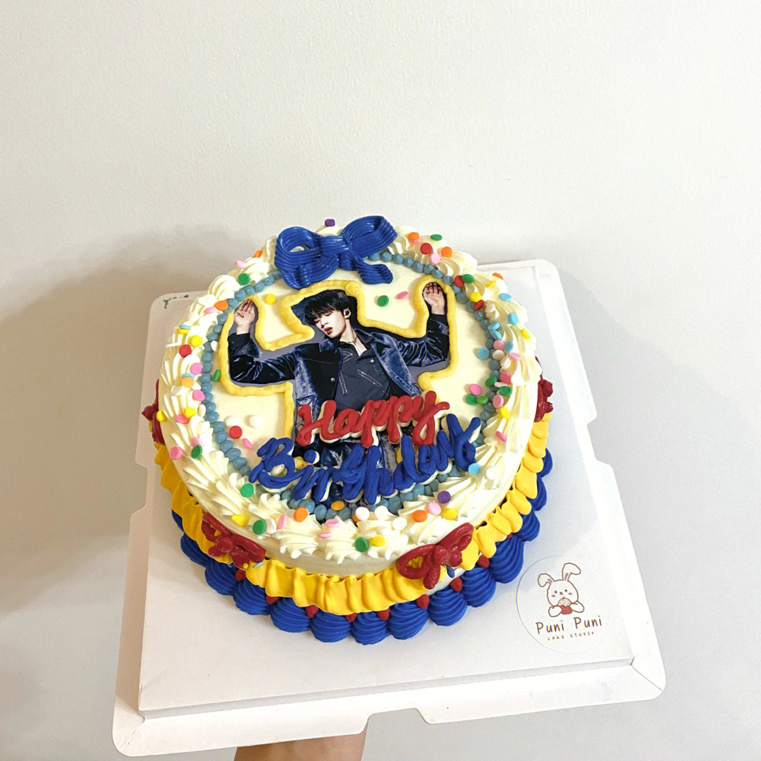 刘耀文应援色蛋糕图片
