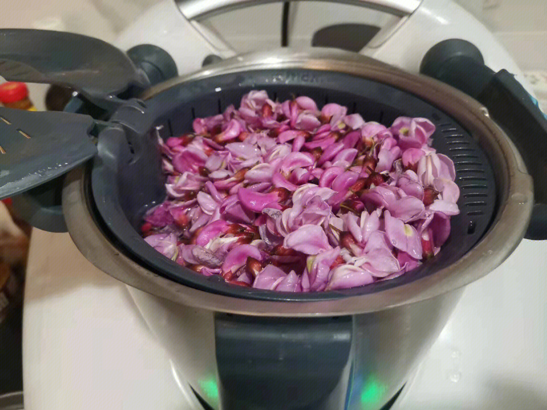 清明小食之紫槐花