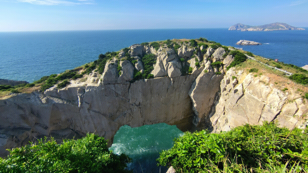 浙江舟山岱山县鱼山岛图片