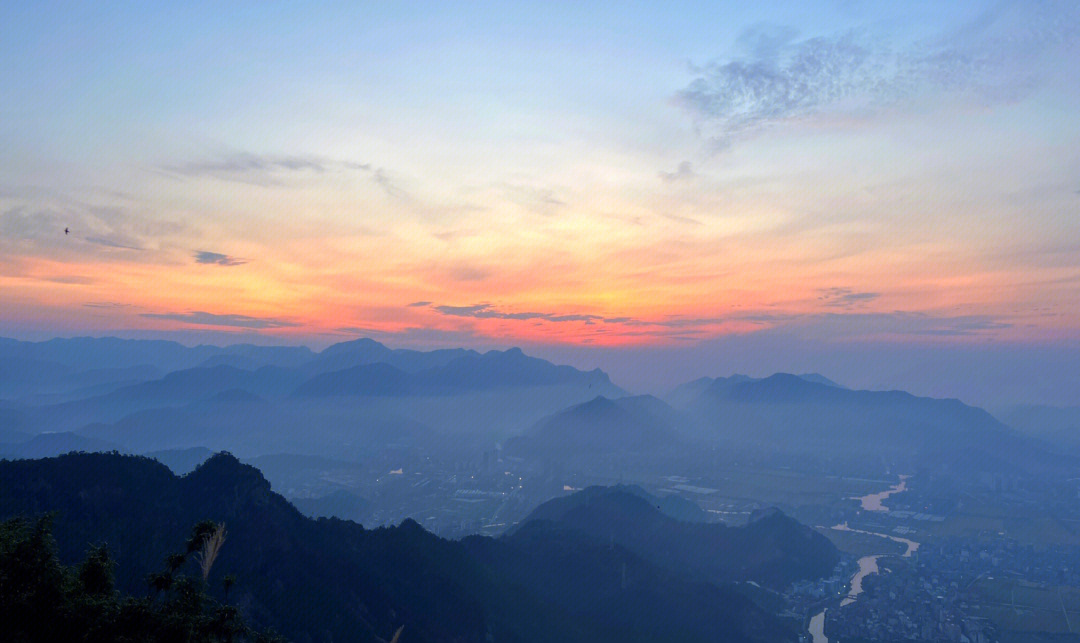 茗山日出