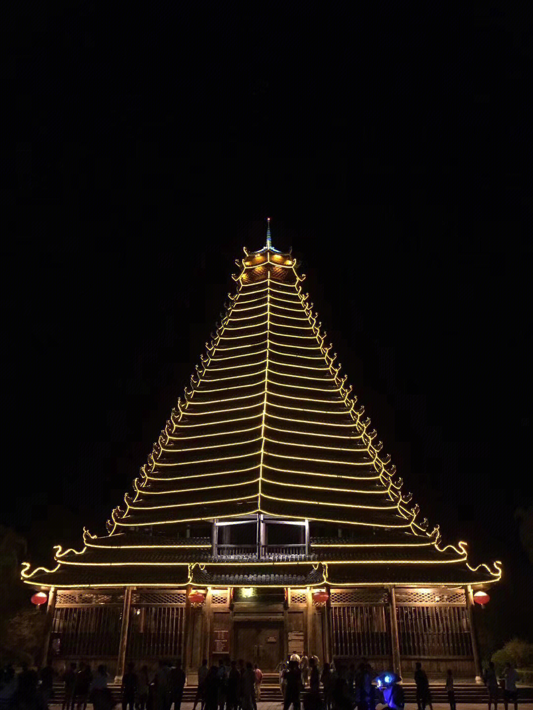 旅游旅行自驾游广西柳州三江侗族风雨桥夜色