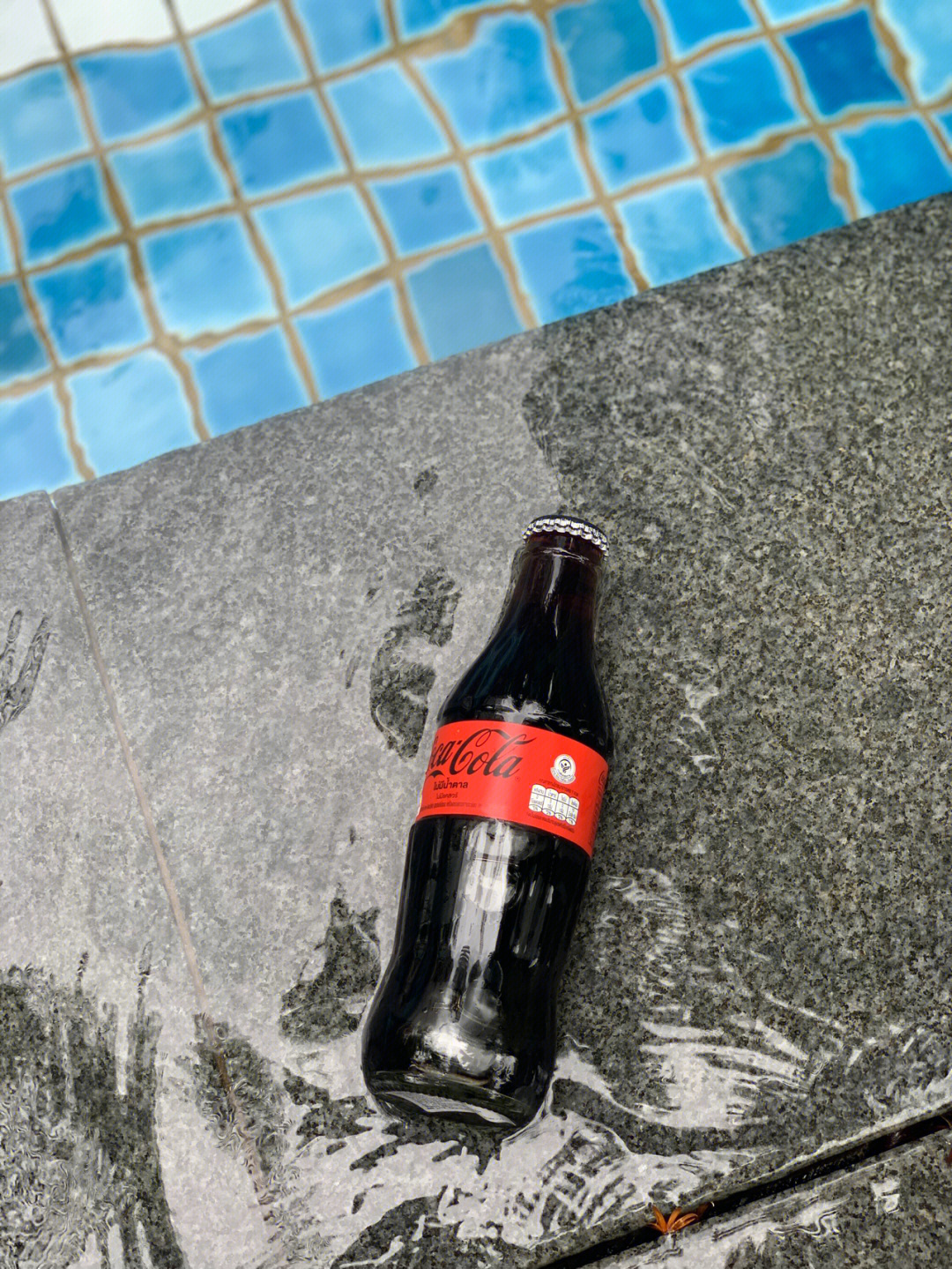 能在新加坡买到的玻璃瓶可乐cokezero