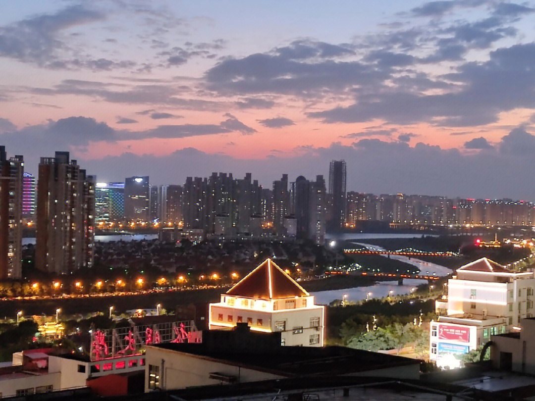 黎明大学全景图片