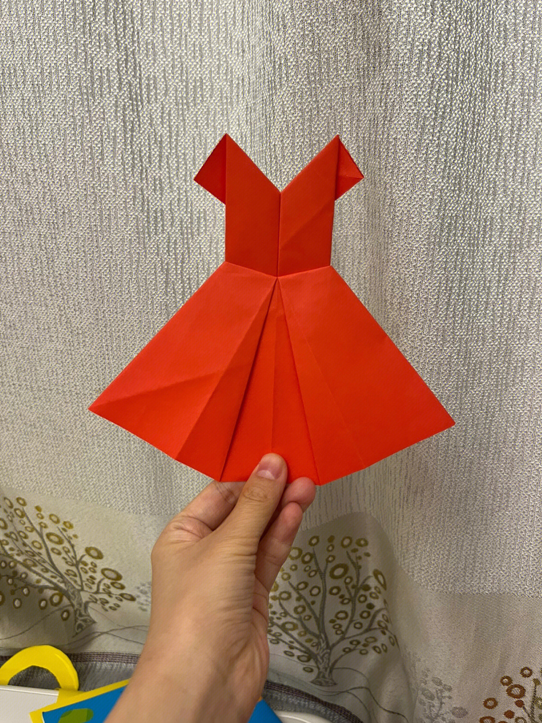 折纸小裙子