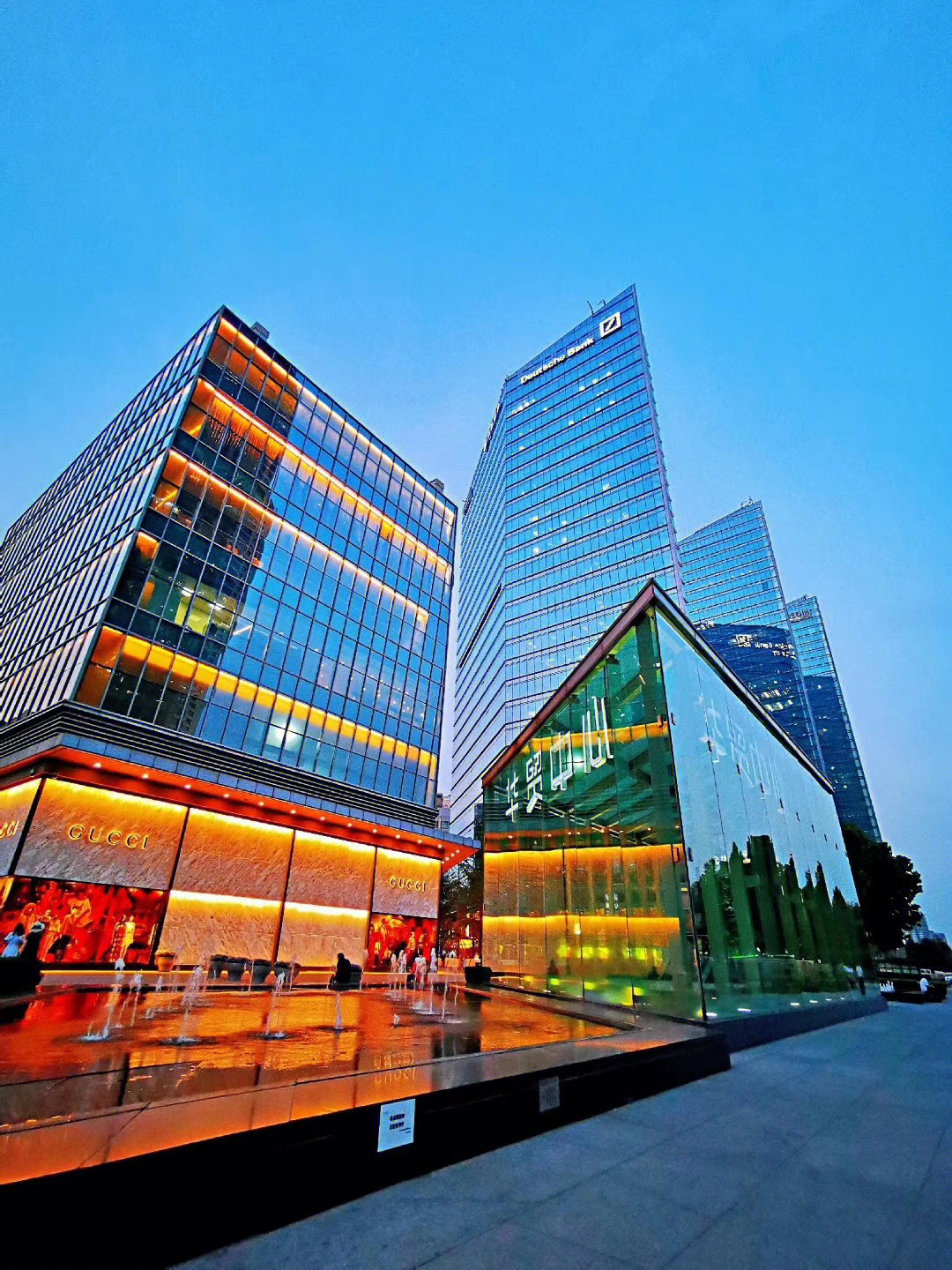 南京华贸国际中心图片