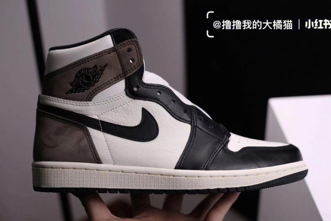 airjordan1aj1黑摩卡小倒钩