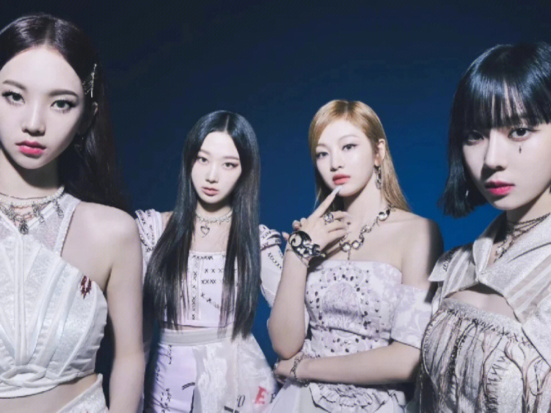 篇aespa是韩国sm娱乐有限公司于2020年11月17日推出的女子演唱组合