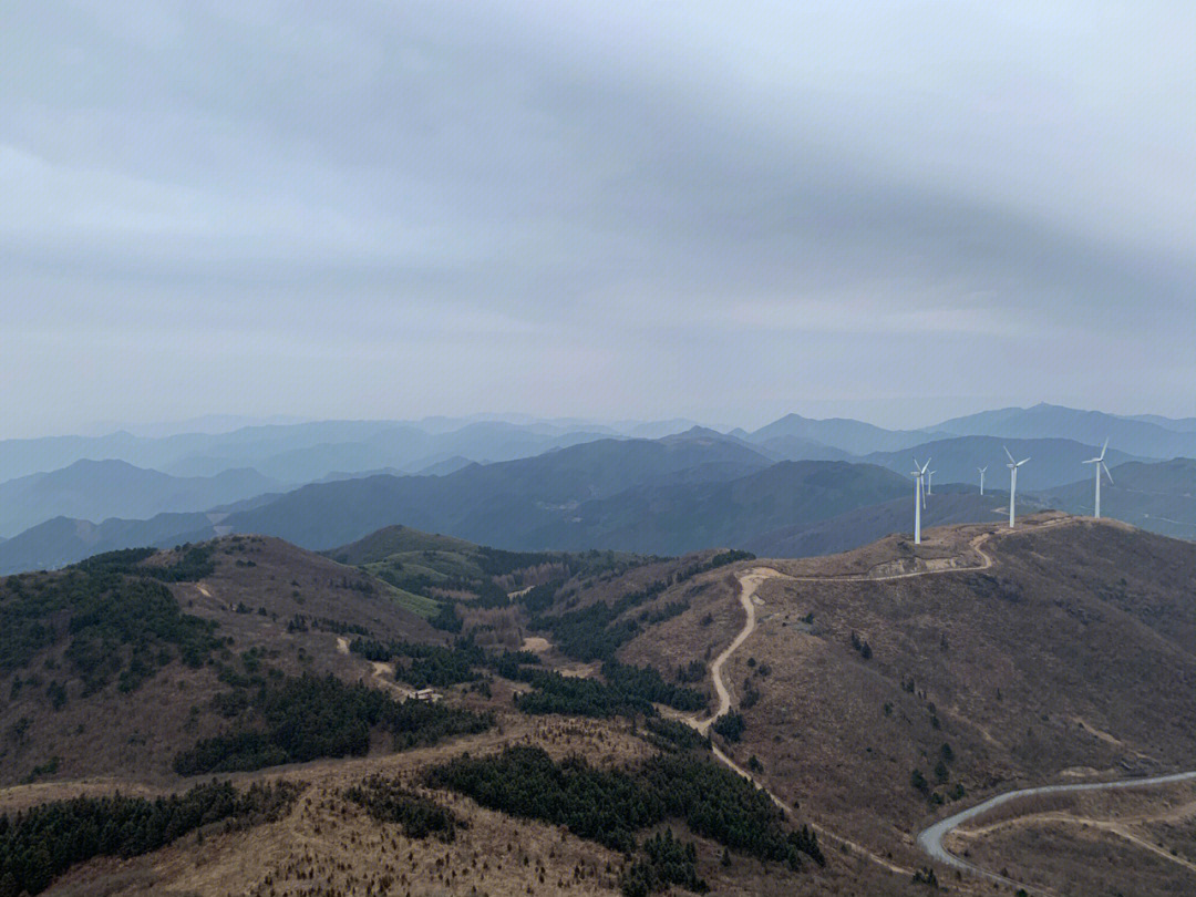 东白山天池图片