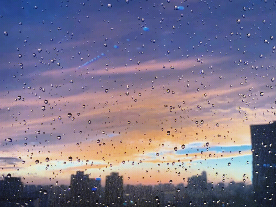 下过雨的天空