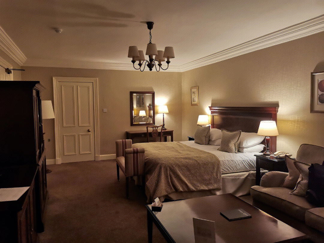 爱丁堡超值四星级公寓酒店