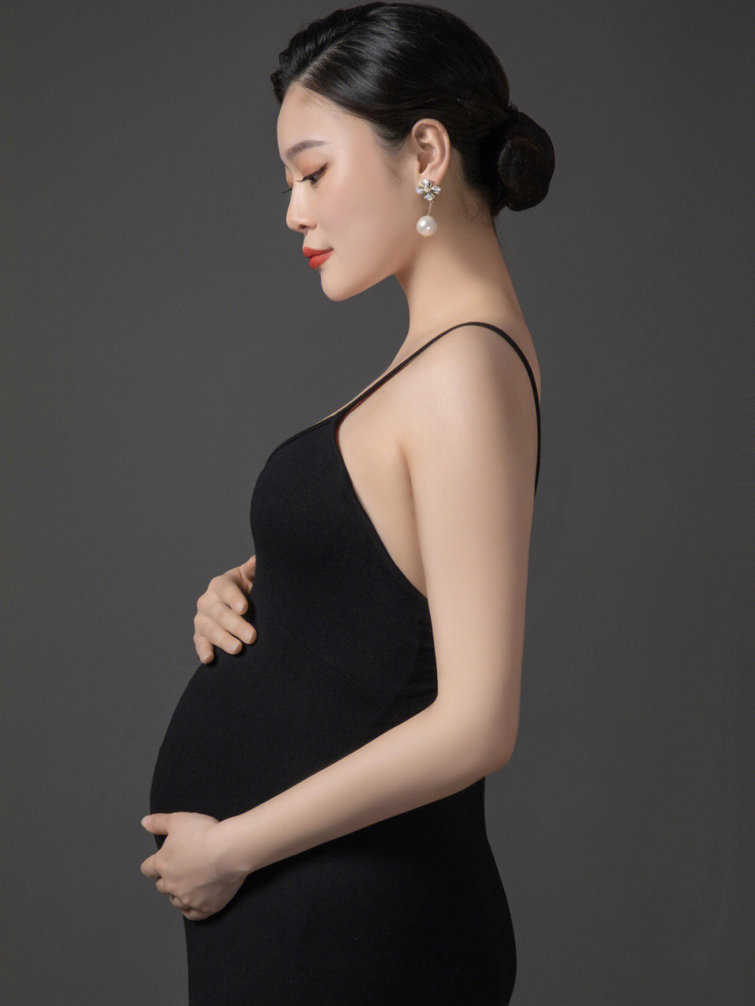 1孕妇标准的肚子图图片