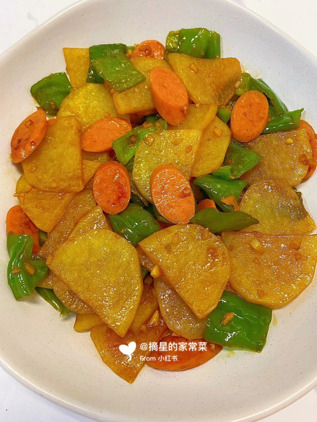 分享999道家常减脂菜的第31天青椒火腿土豆