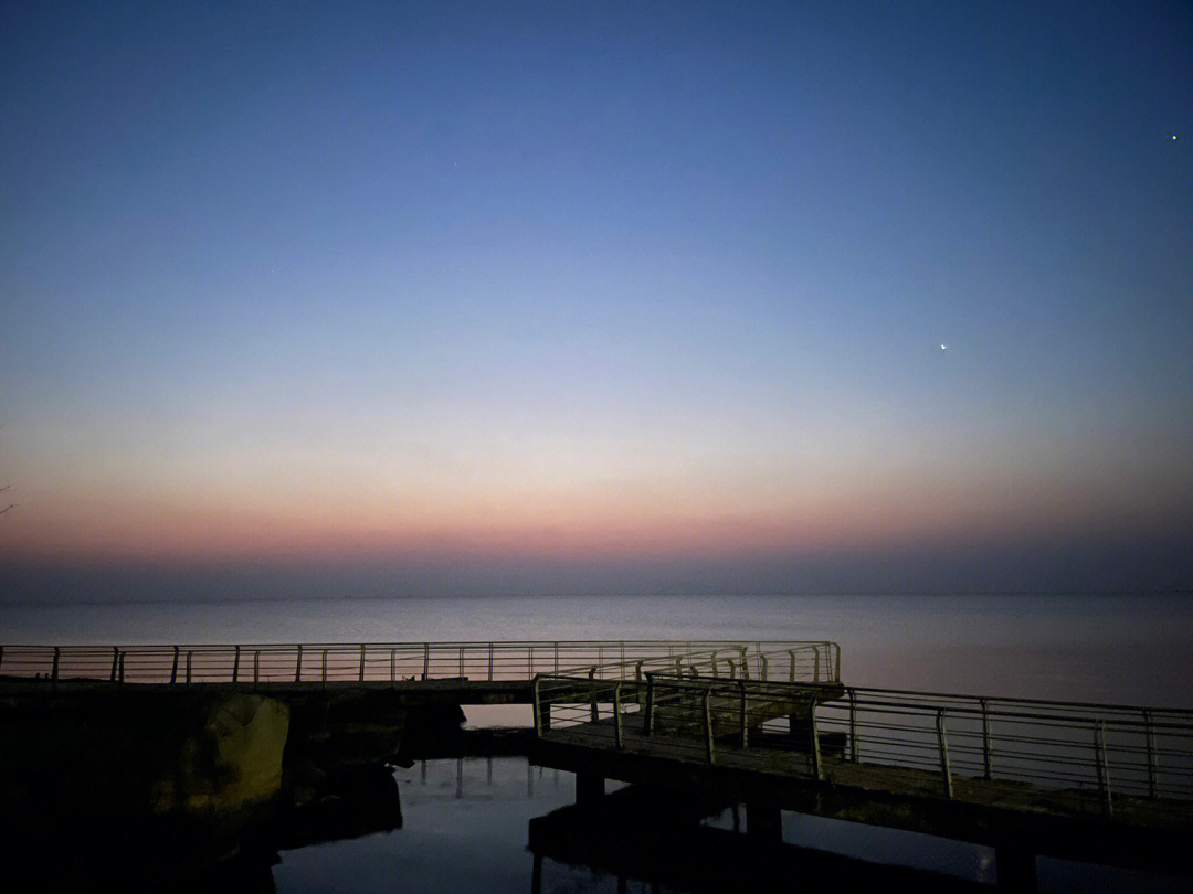 太湖日出