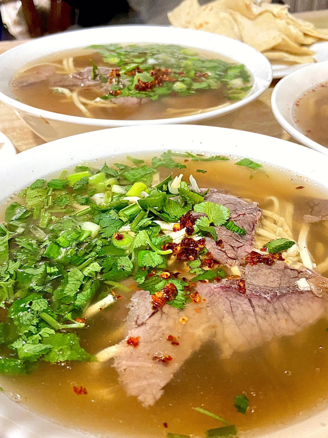 没有科技与狠活的纯大棒骨04熬制的牛肉汤