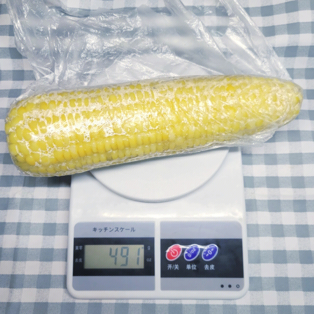 15kg玉米可食用部分347g,热量600大卡下午加餐一包旺旺仙贝