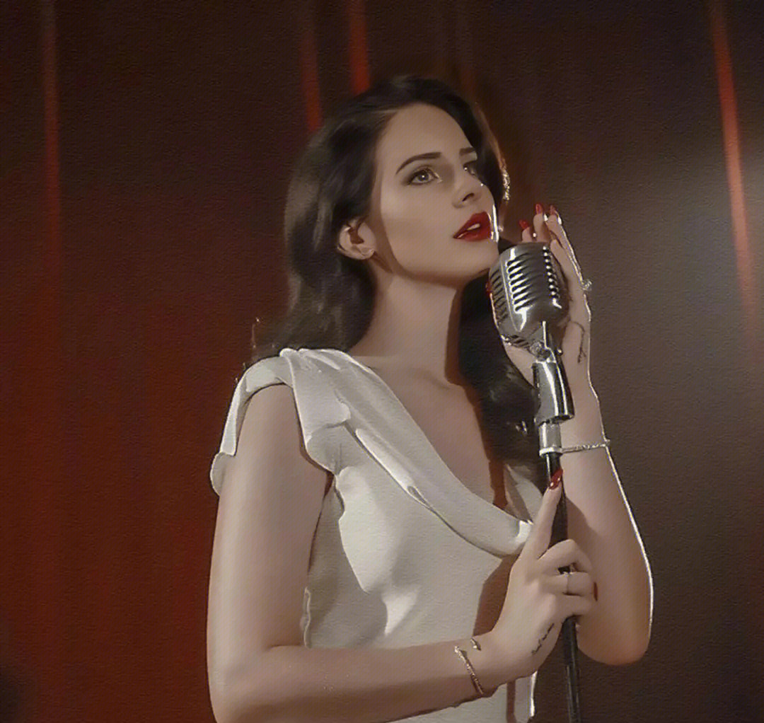 lana del rey男生图片