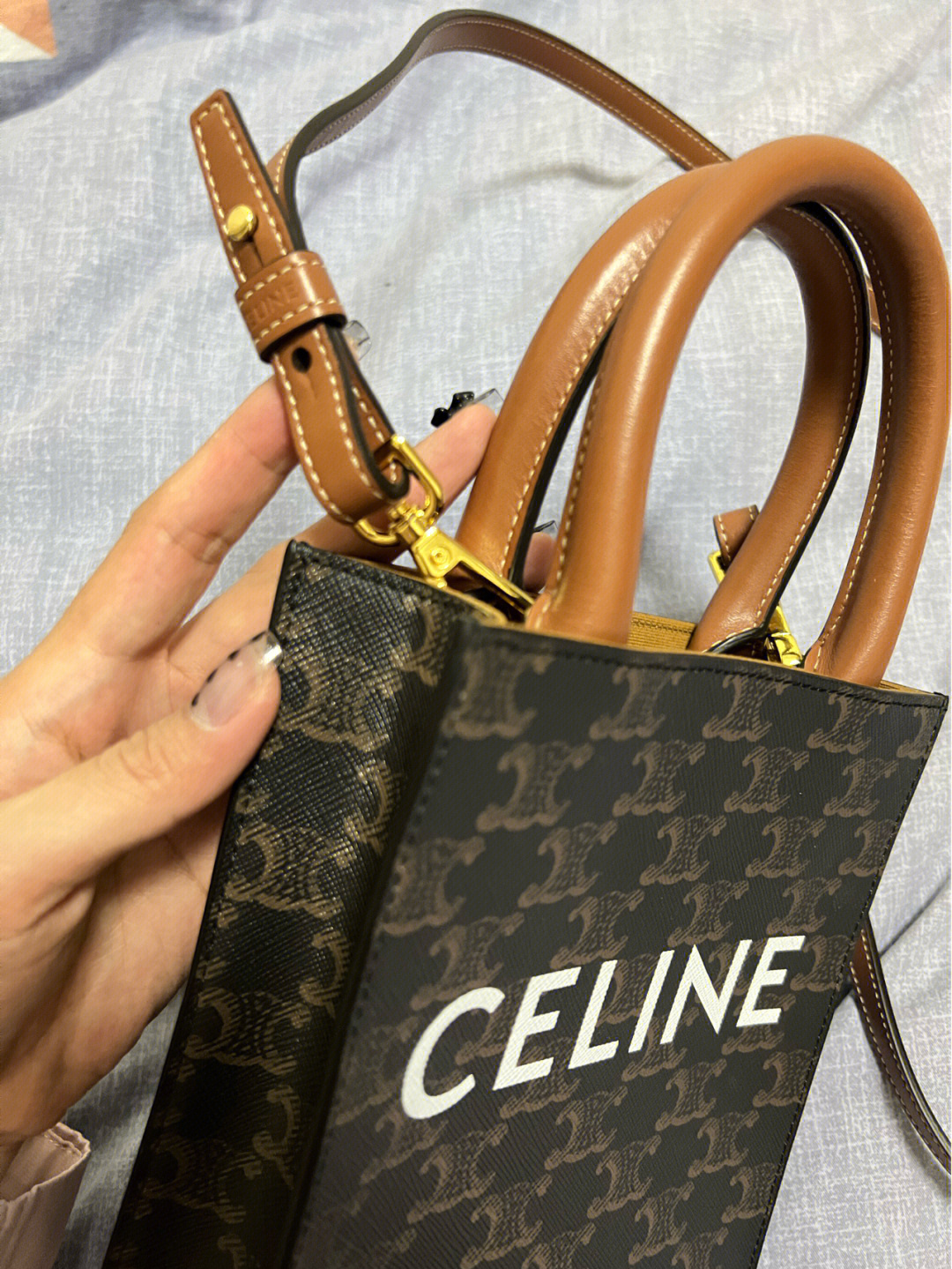 celinetote包图片