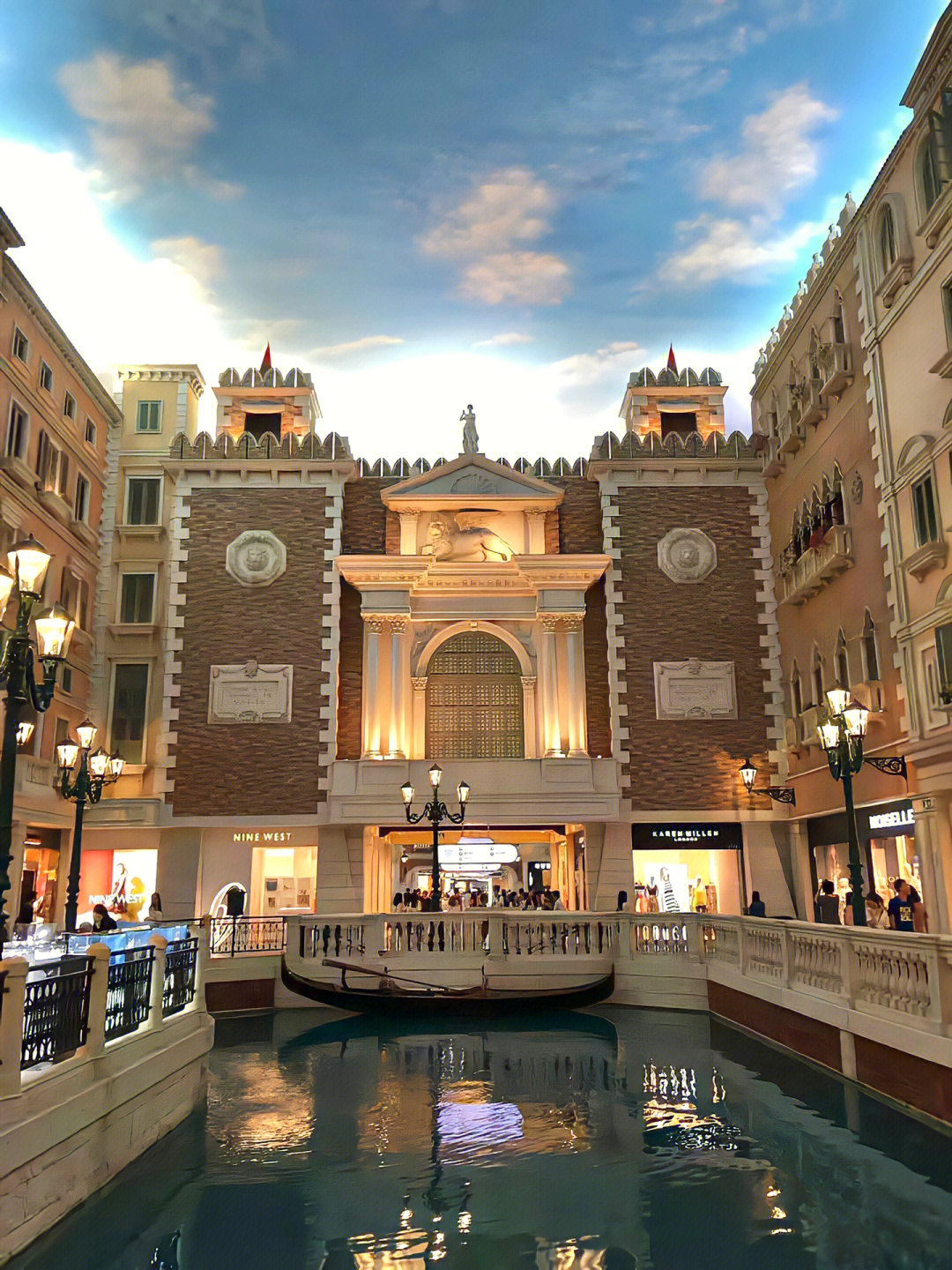 [开箱r]澳门威尼斯人(the venetian macao)位于澳门路氹城填海区金光