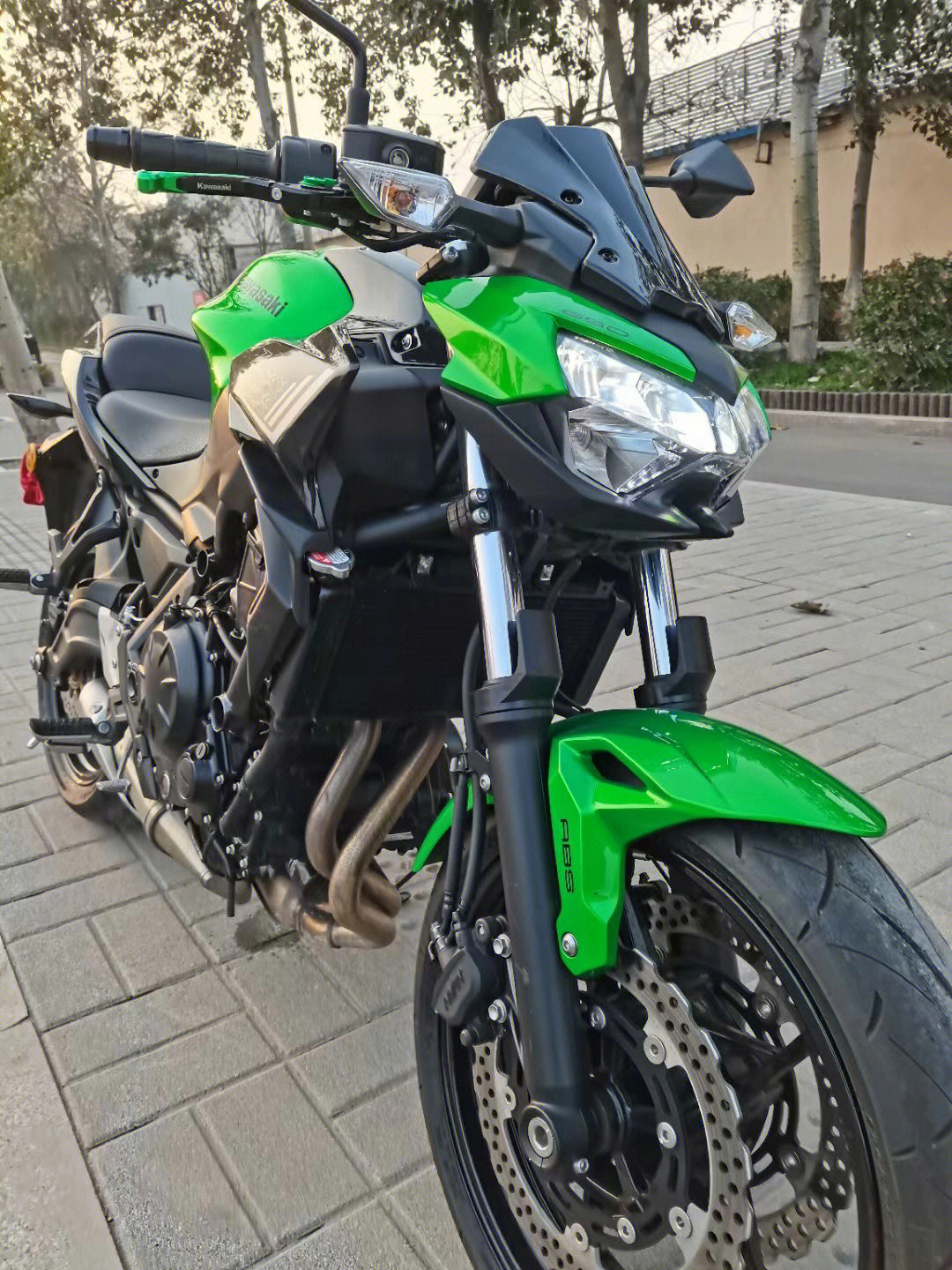 新款川崎z650五个多准新车