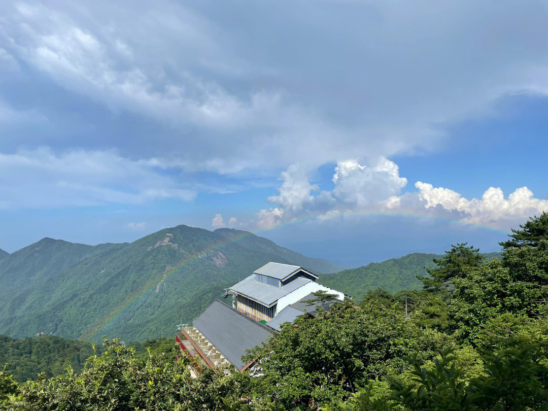 没有回声的山谷不值得纵身一跃