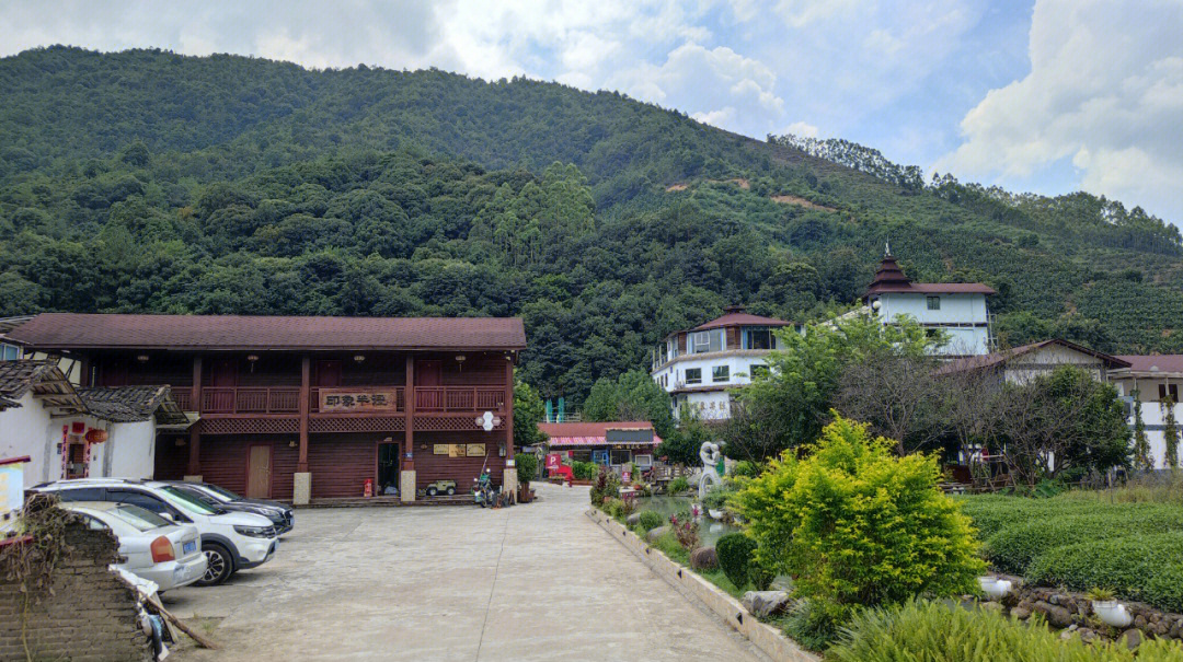 平和九峰高铁站图片