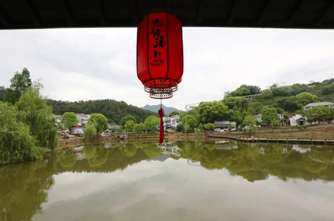 三江交汇处,山水环绕间的三都渔村,是一个如世外桃源般的美丽村落.