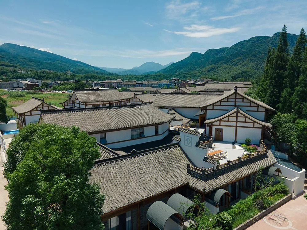 君澜烟雨柳江度假村图片