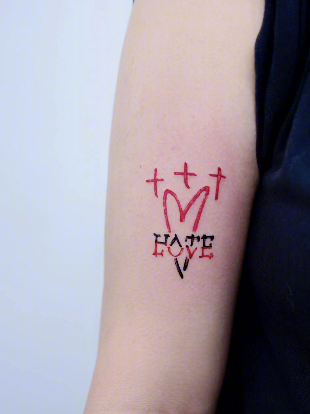 代表恨的纹身图片