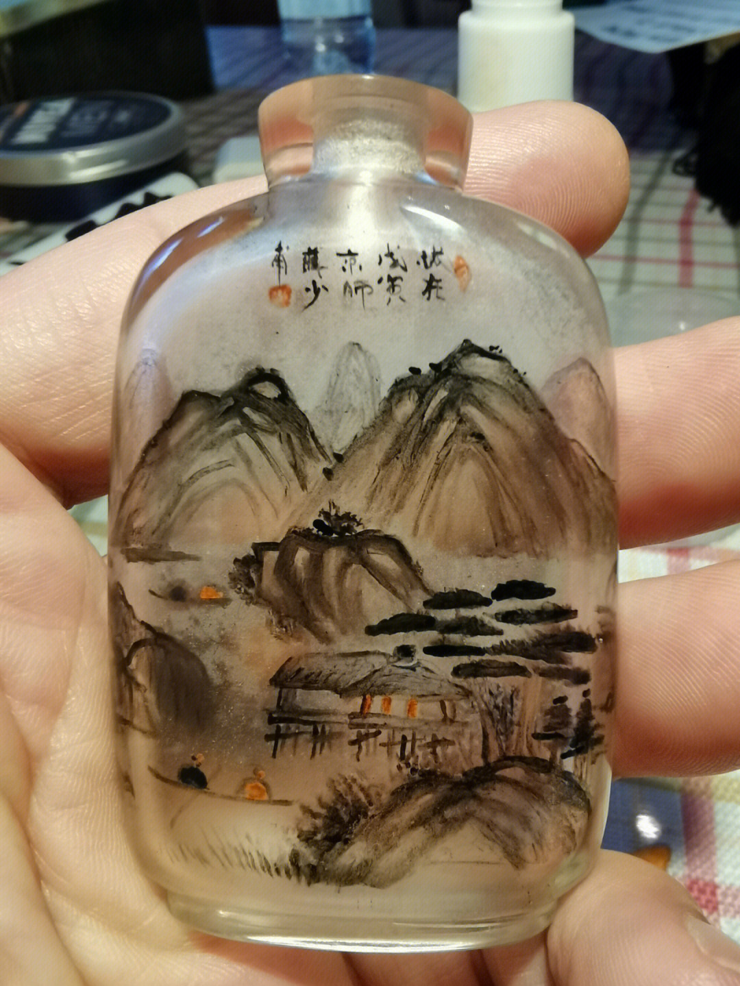 清薛少甫玻璃内画山水人物鼻烟壶