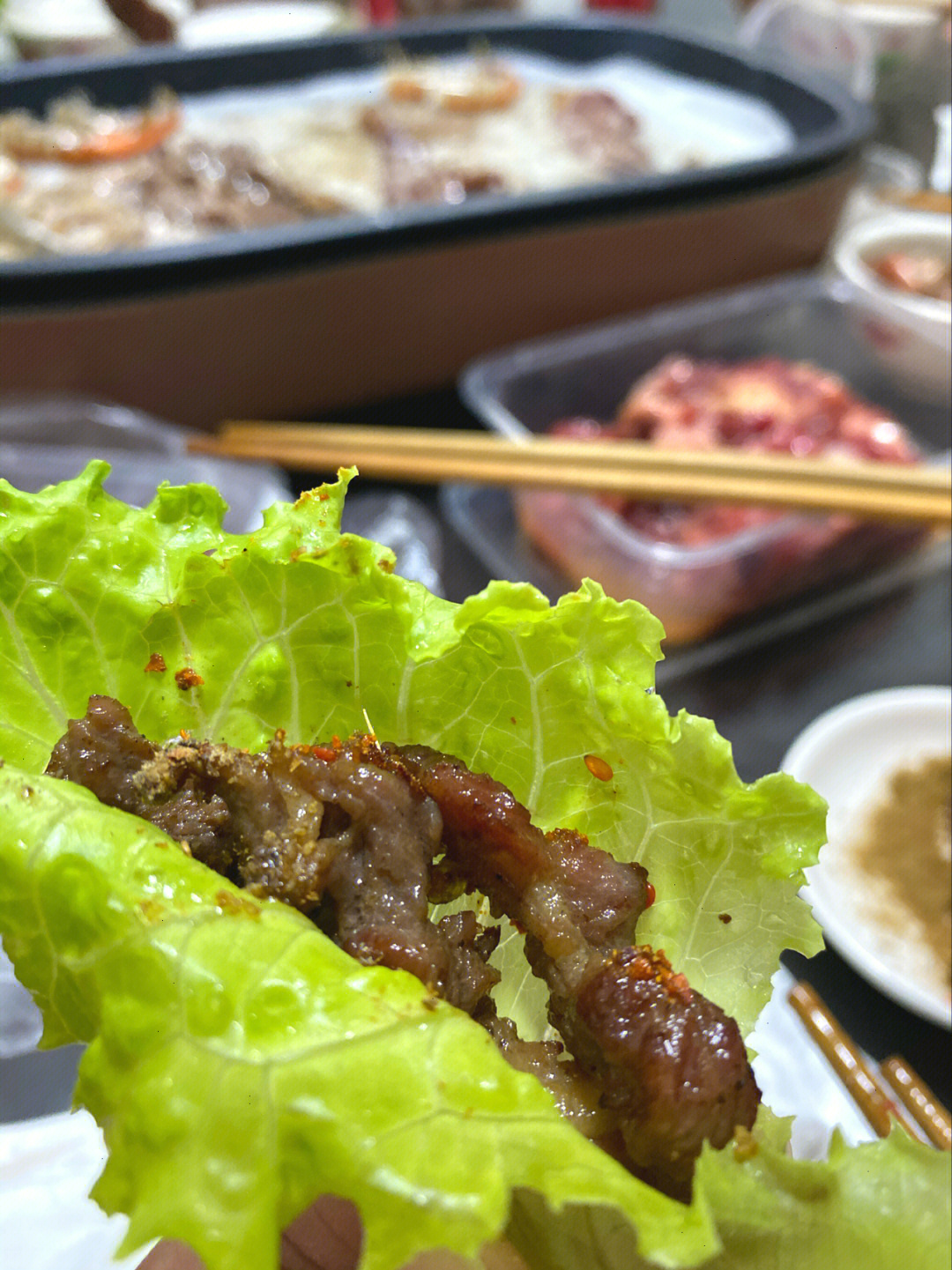 生菜包牛肉的做法图片