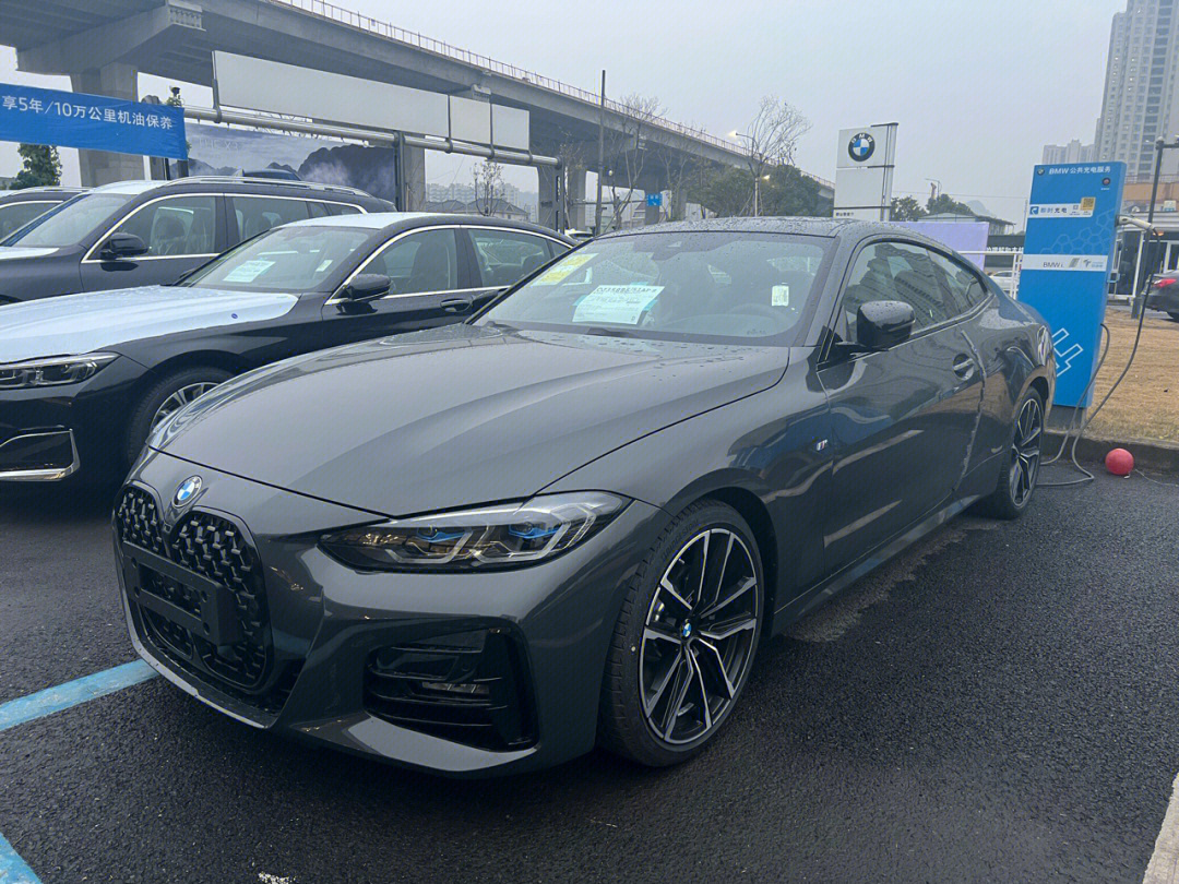 bmw430i双门耀夜版