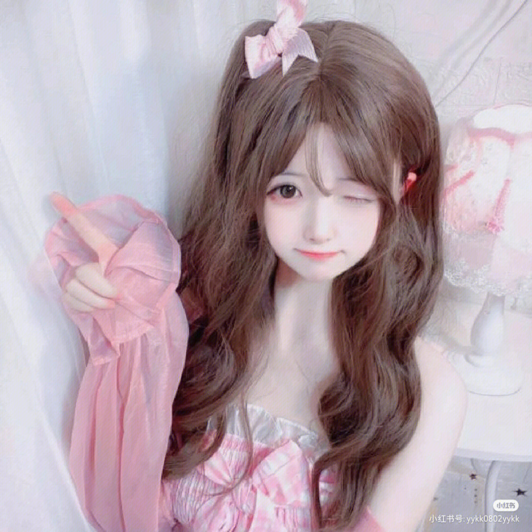 甜美小姐姐真人壁纸来啦