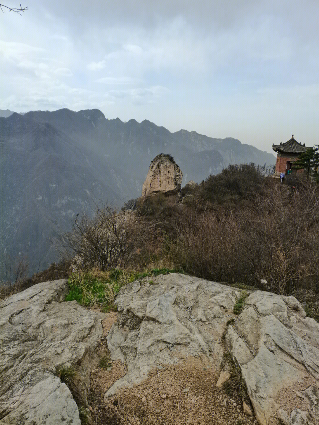 鹤壁人头山风景区图片