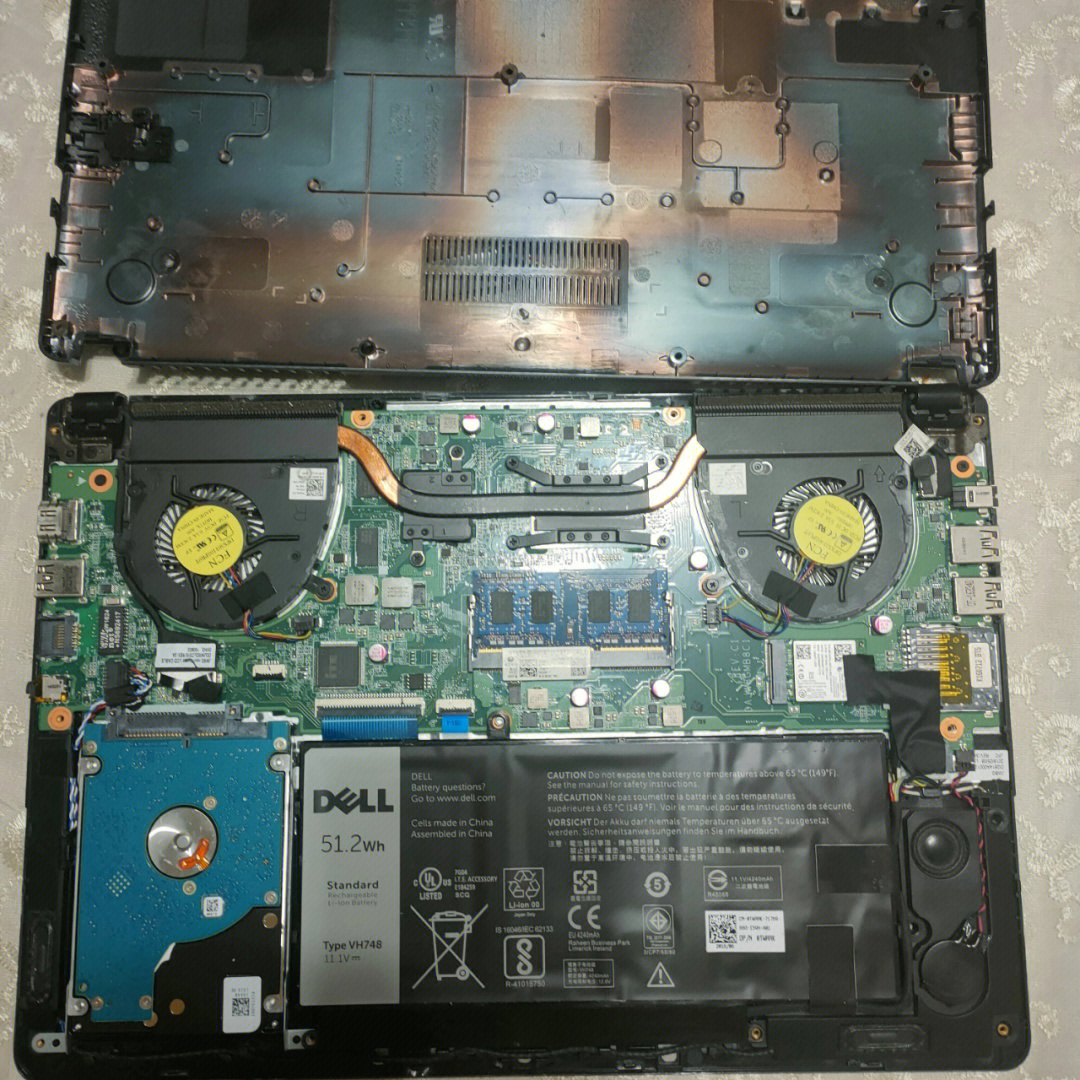 戴尔m4800电池拆解图片