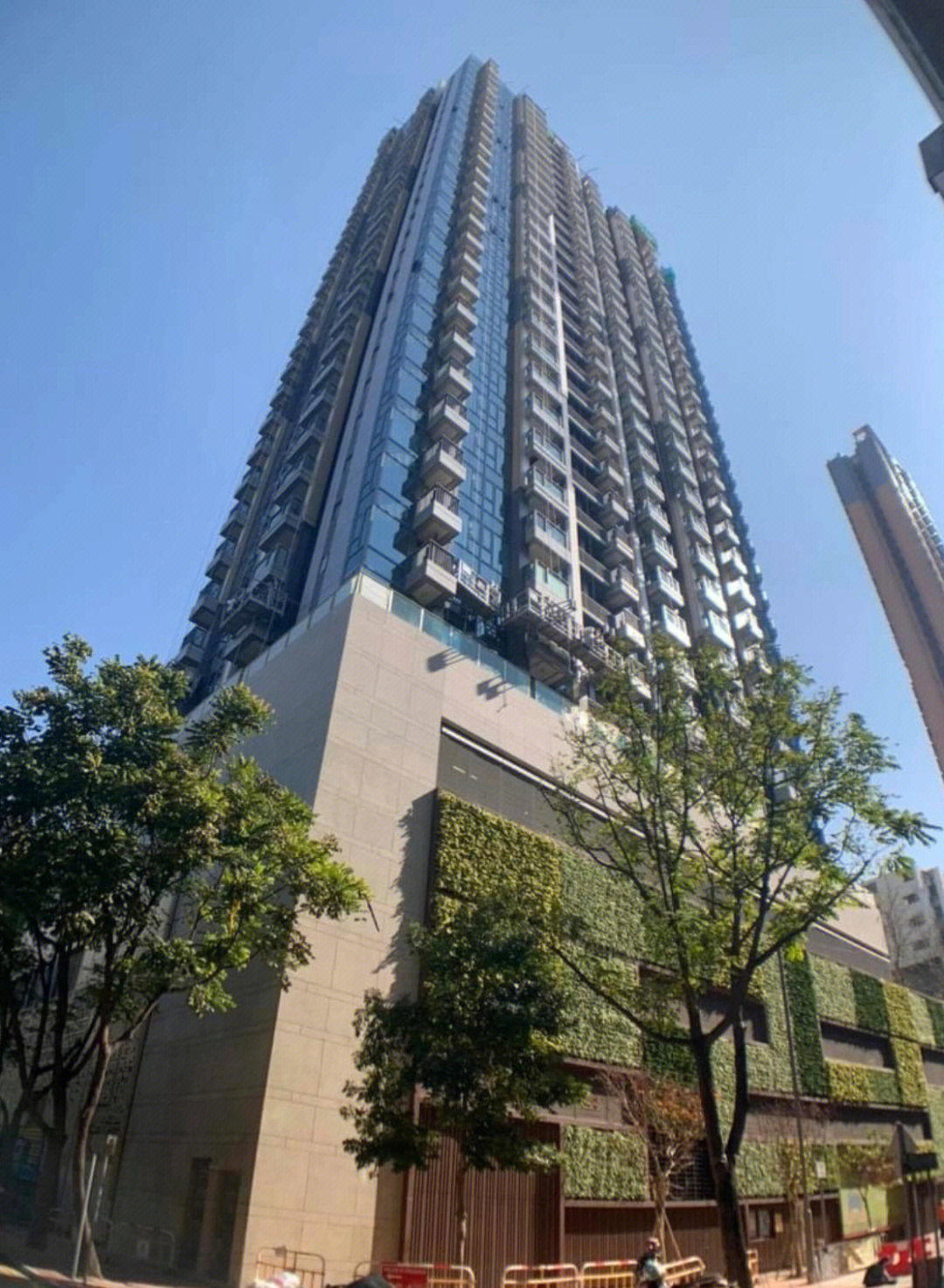香港买房九龙现楼12提前入住785呎3房套