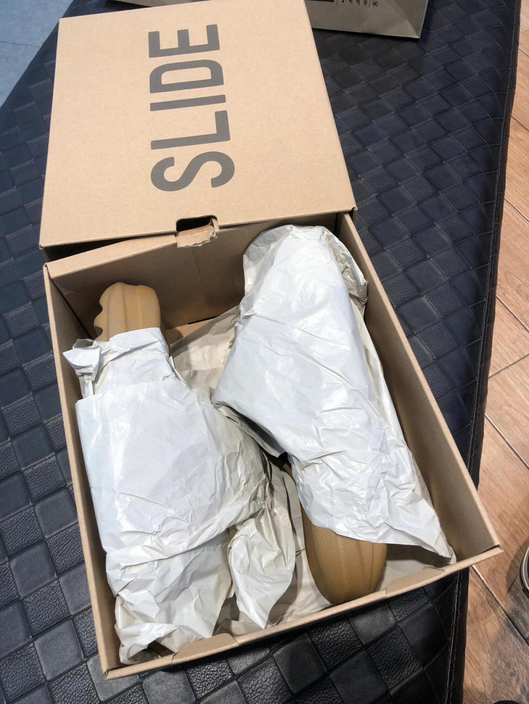 椰子拖鞋鞋盒图片
