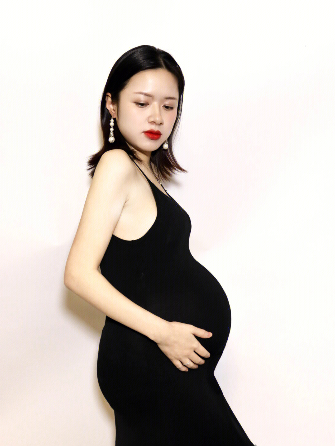 自拍孕妇照片大肚子图片