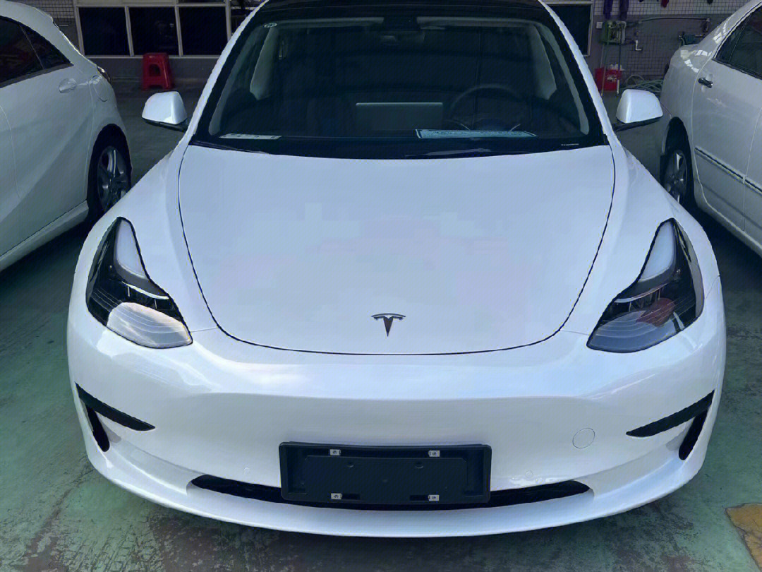 特斯拉model3白色二手全新现车