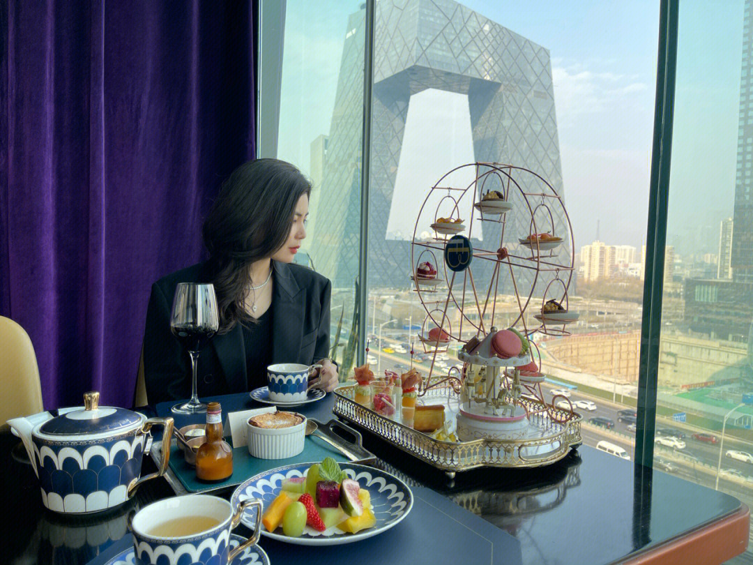 北京国贸三期顶层餐厅图片