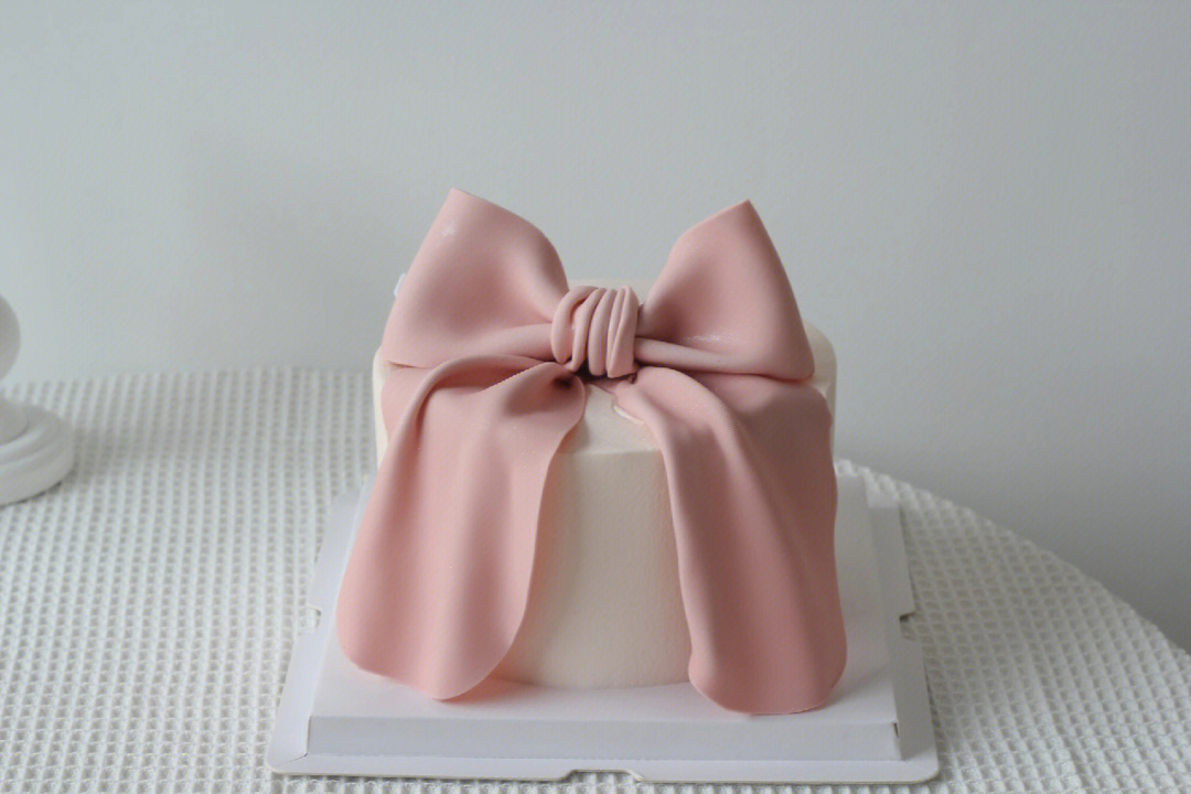蛋糕蝴蝶结的打法图片