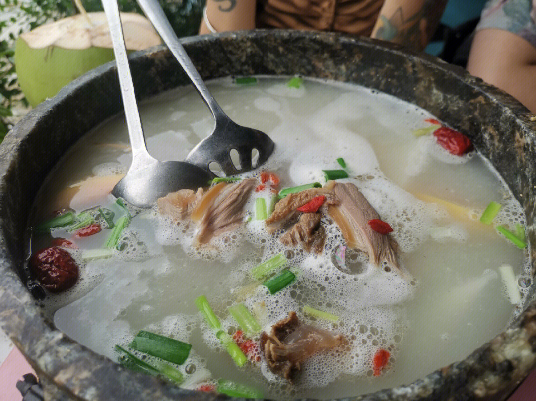 点赞#标记我的生活#海南美食#我的美食日记#三亚#万宁东山羊