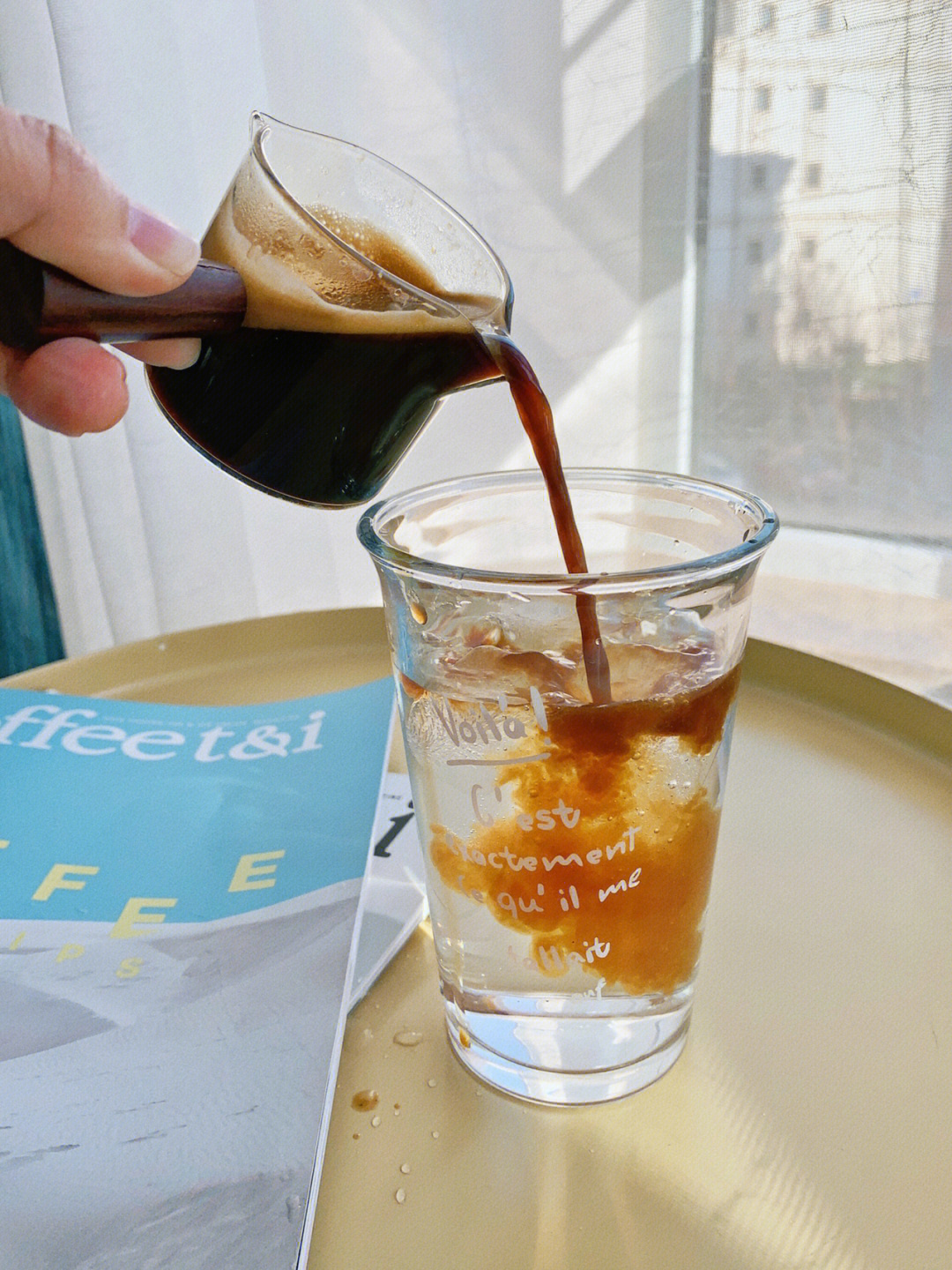 coffee家庭咖啡角意式机开机第一杯冰美式