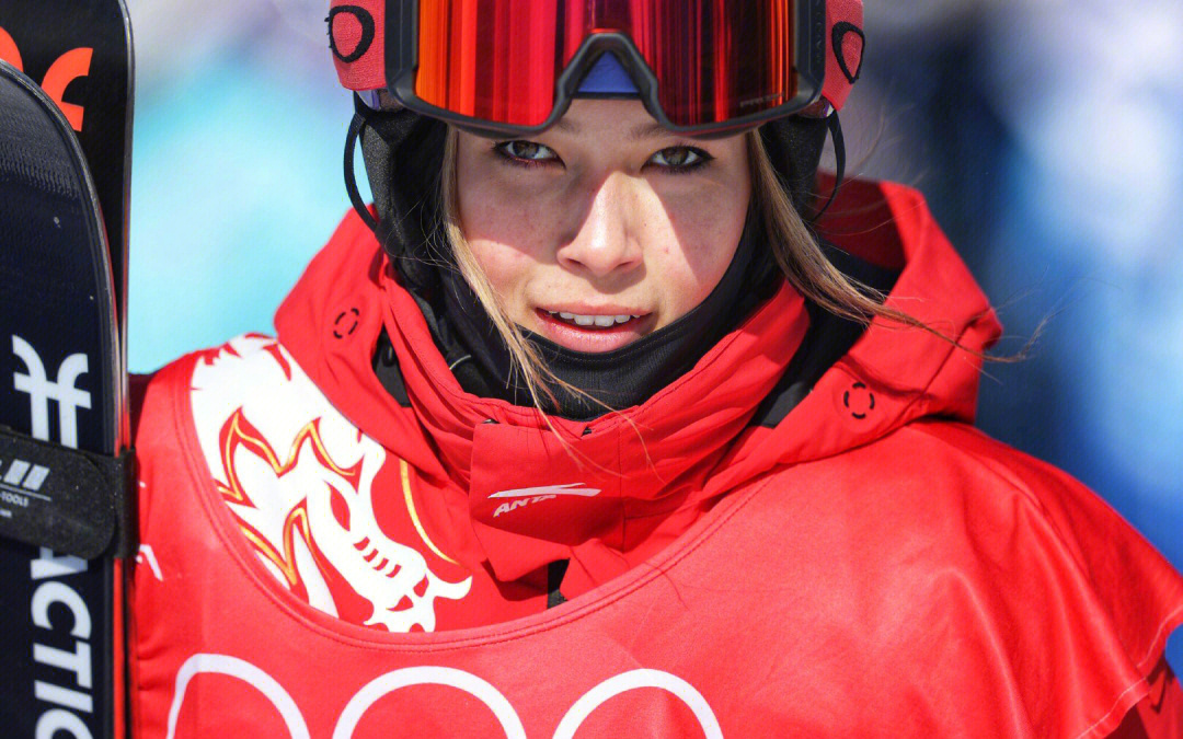 北京冬奥会自由式滑雪女子坡面障碍技巧资格赛,中国队选手谷爱凌迎来