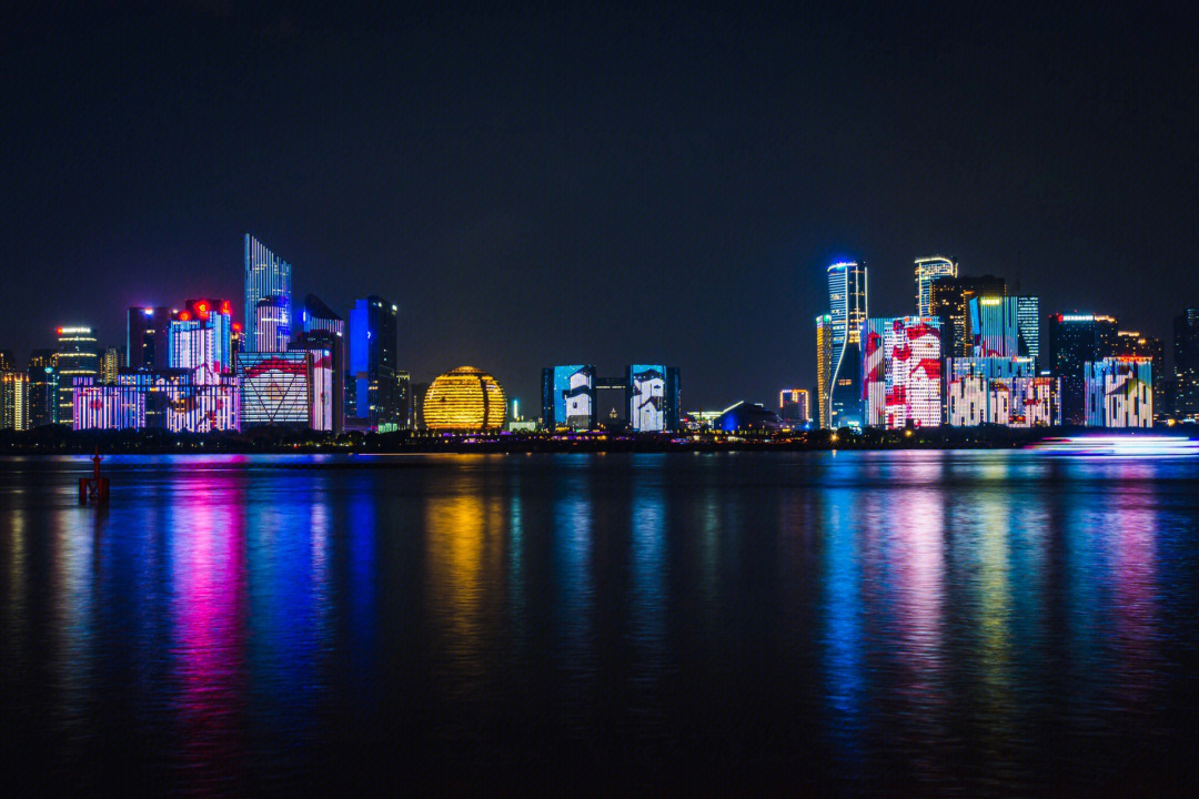 杭州灯光秀2020图片