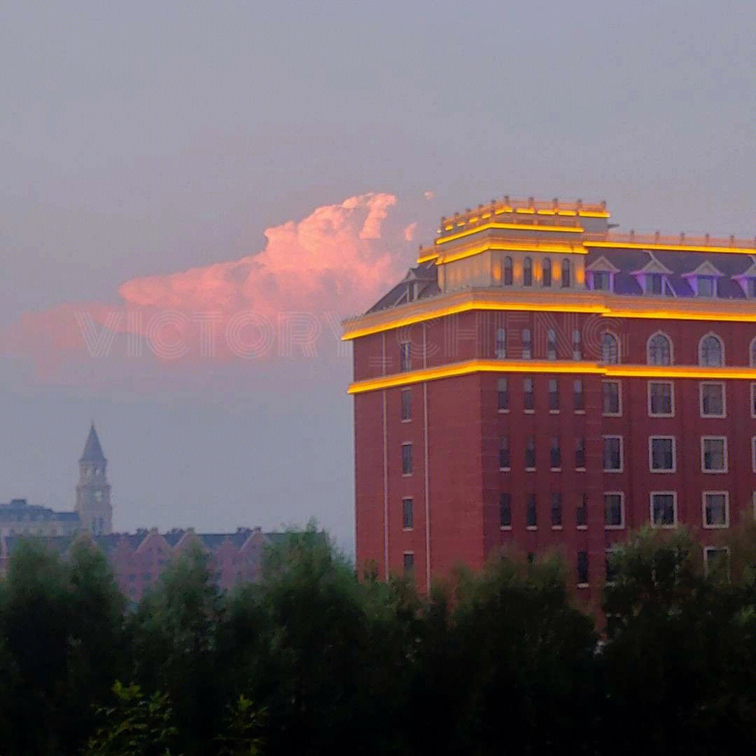 发一期我们学校吧,锦州市的渤海大学,一个以没事搬校区闻名省内的综合